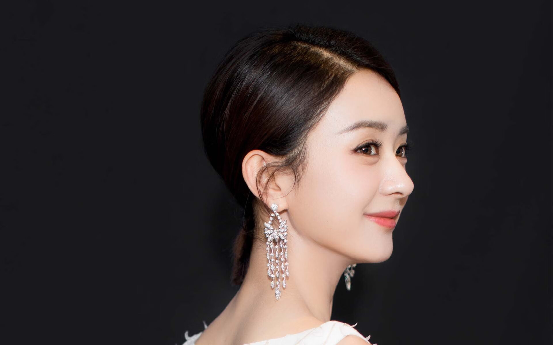 猛龙队斗志高昂 不畏强敌锐意夺冠,drake猛龙队