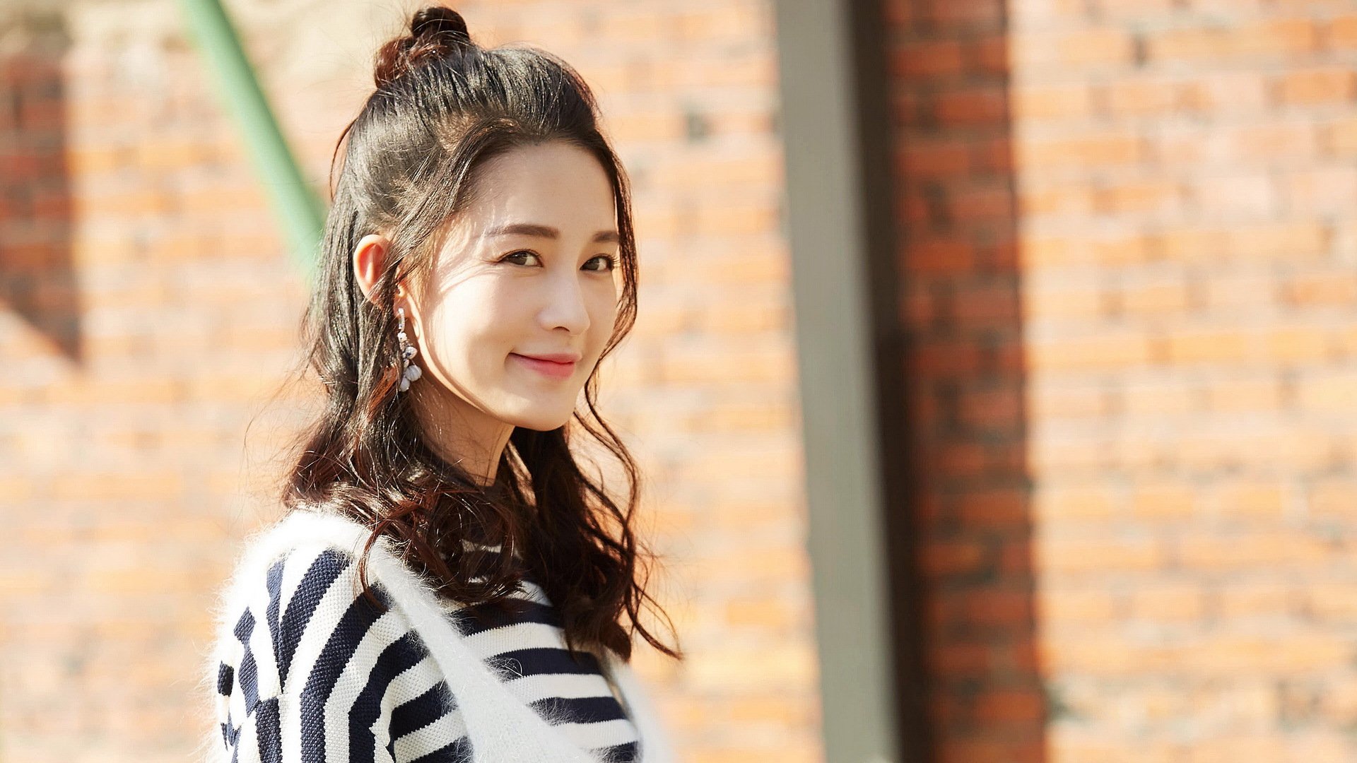 爱游戏电竞官网-米兰AC俱乐部引进新援助球队逆转比分胜出，ac米兰队引援最新新闻