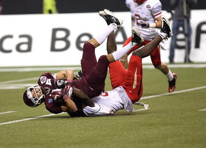 爱游戏电竞-中国足球比赛球员状态，中国队足球比赛球员